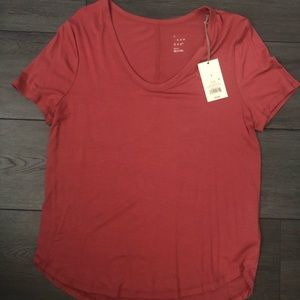 A New Day scoop neck T-shirt - NWT